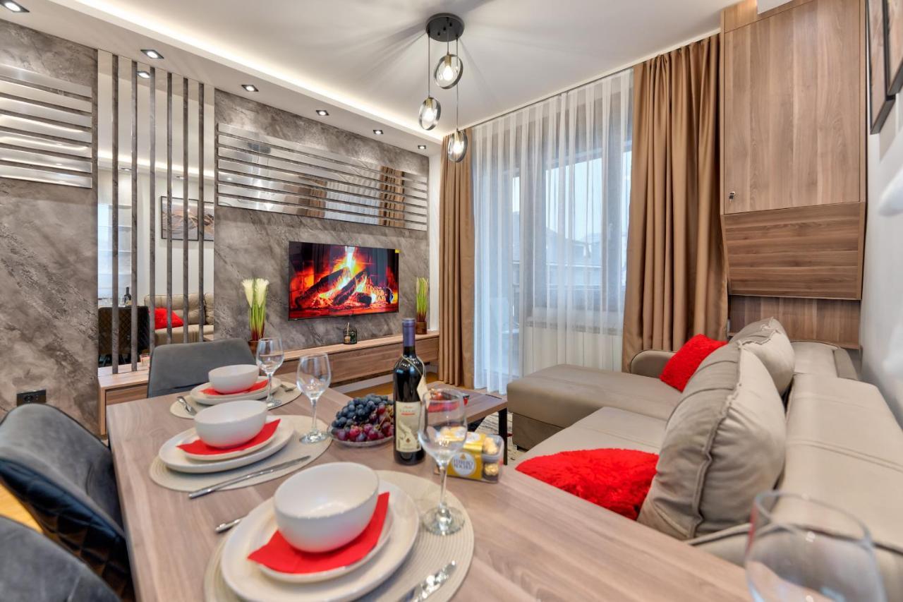Aurora Lux 24 Daire