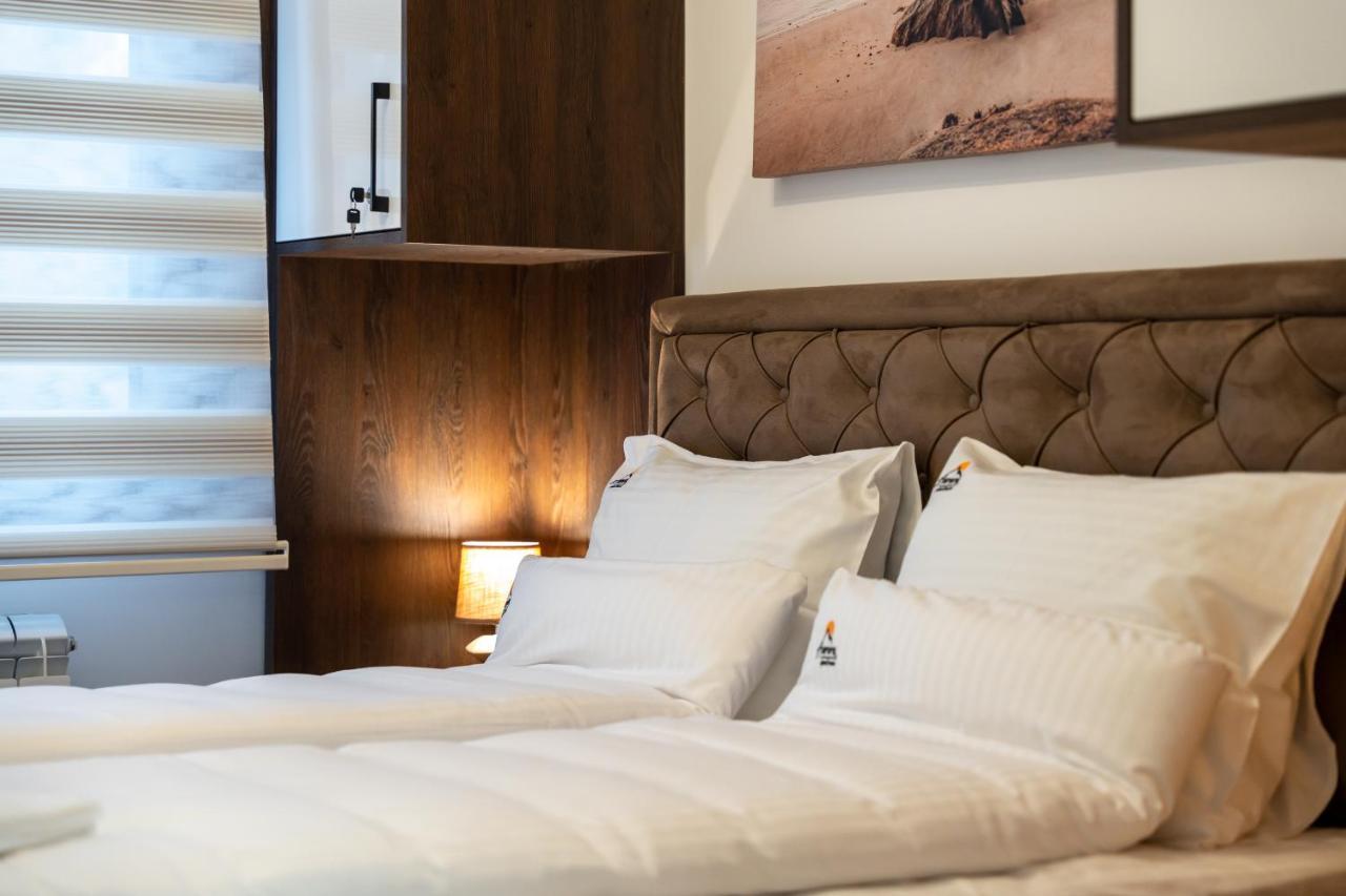 Aurora Lux 24 Daire *
